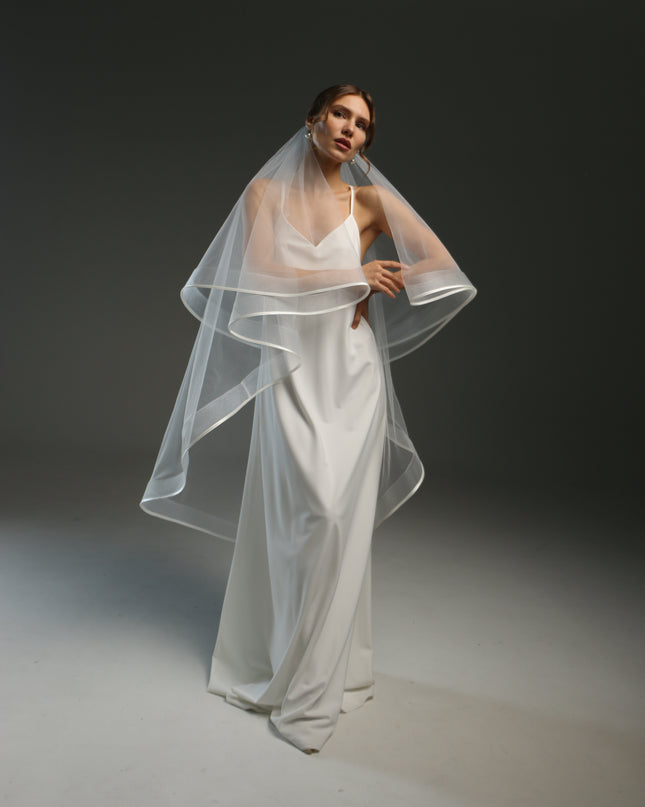 Cascading Veil with Satin Ribbon | Wedding Veil with Horsehair Trim | Elegant Flowing Design