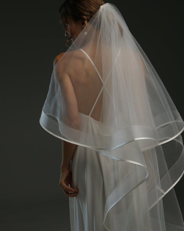 Cascading Veil with Satin Ribbon | Wedding Veil with Horsehair Trim | Elegant Flowing Design