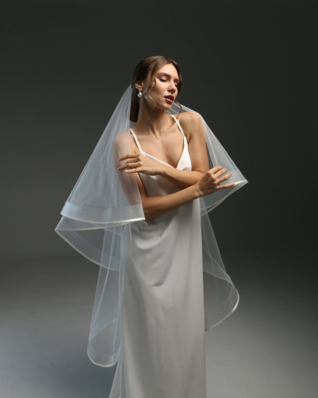 Cascading Veil with Satin Ribbon | Wedding Veil with Horsehair Trim | Elegant Flowing Design