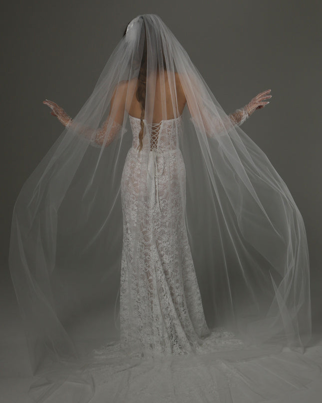 Long Cathedral Wedding Veil with Lace Juliet Cap