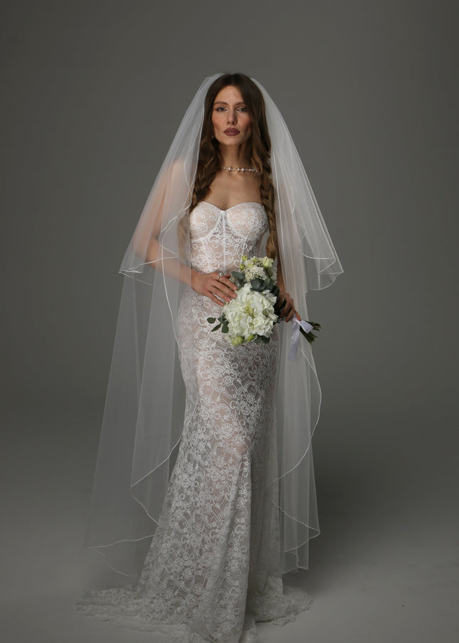 Two Tier Wedding Veil with Pencil Edge, Full Bridal Veil at Comb, Soft Tulle Veil, Classic Romantic Bridal Veil