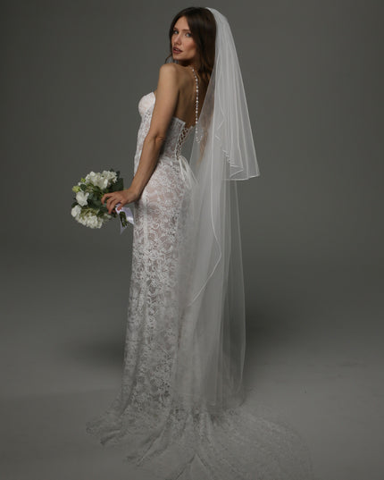 Two Tier Wedding Veil with Pencil Edge, Full Bridal Veil at Comb, Soft Tulle Veil, Classic Romantic Bridal Veil