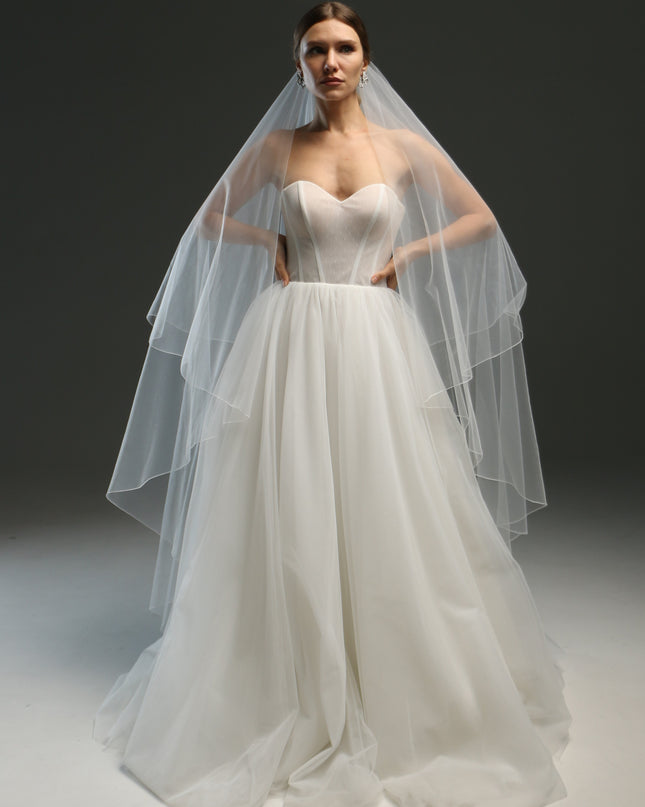 Sheer bridal veil with pencil edge – two-tier blusher veil, cathedral length, dramatic wedding veil
