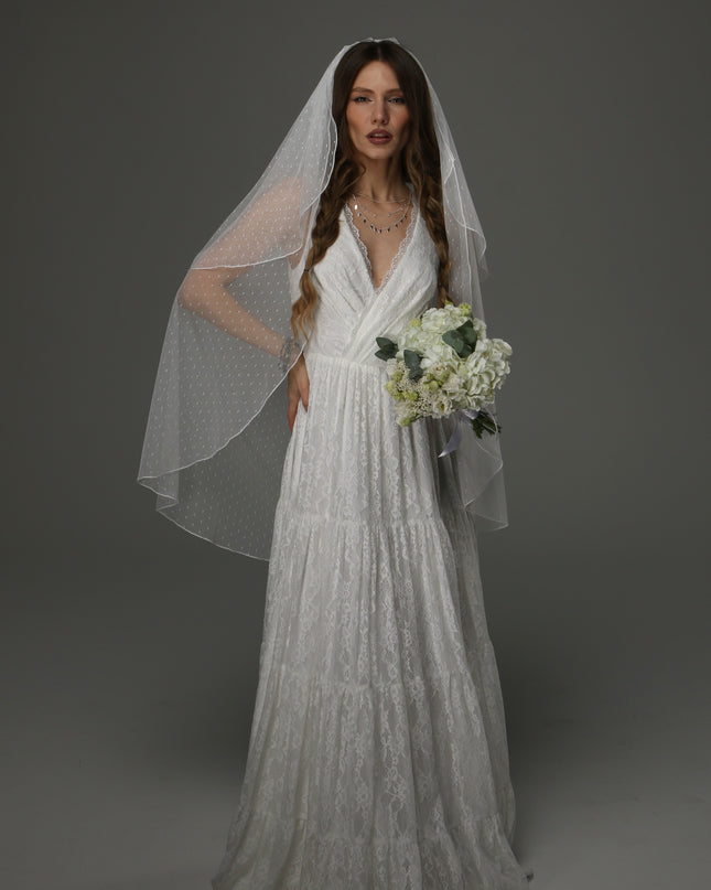Two Tier Wedding Veil with Pencil Edge, Dotted Tulle Full Bridal Veil at Comb, Classic Romantic Veil