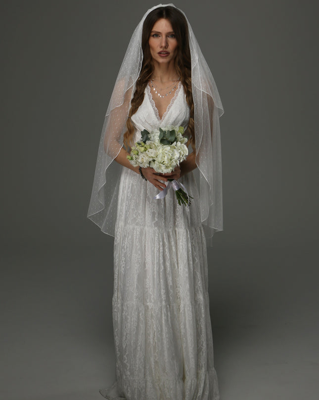 Two Tier Wedding Veil with Pencil Edge, Dotted Tulle Full Bridal Veil at Comb, Classic Romantic Veil