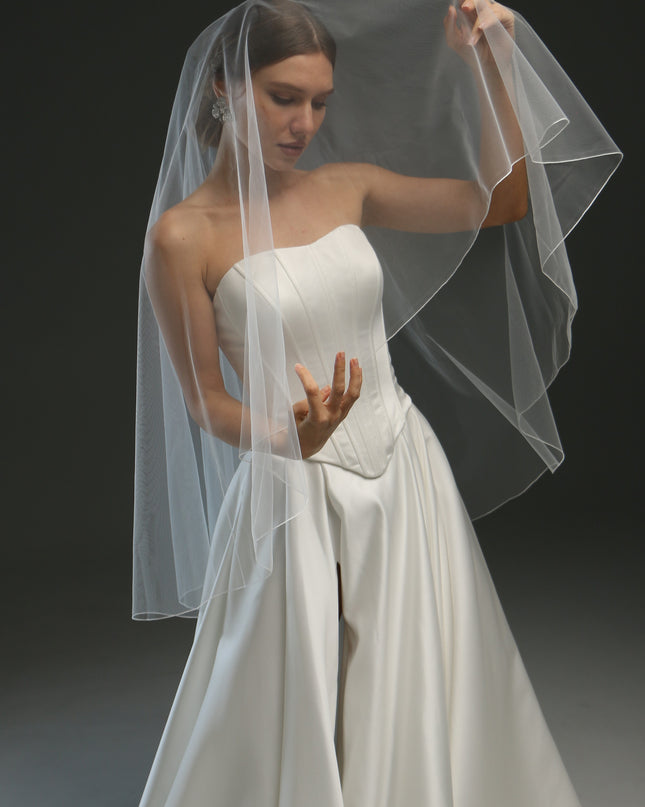 2-Layer Cathedral Wedding Veil – Classic Ivory Bridal Veil with Pencil Edge, Minimalist & Modern Design