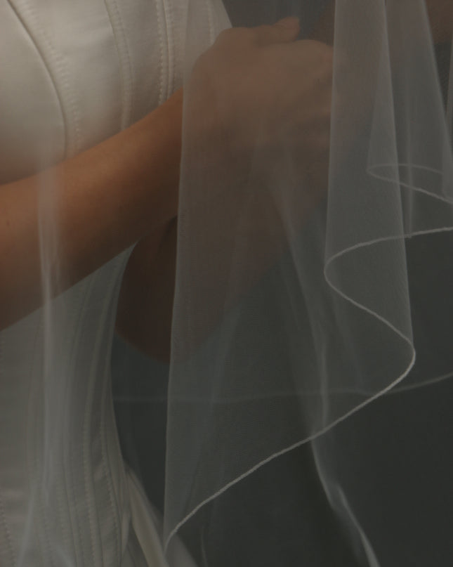 2-Layer Cathedral Wedding Veil – Classic Ivory Bridal Veil with Pencil Edge, Minimalist & Modern Design