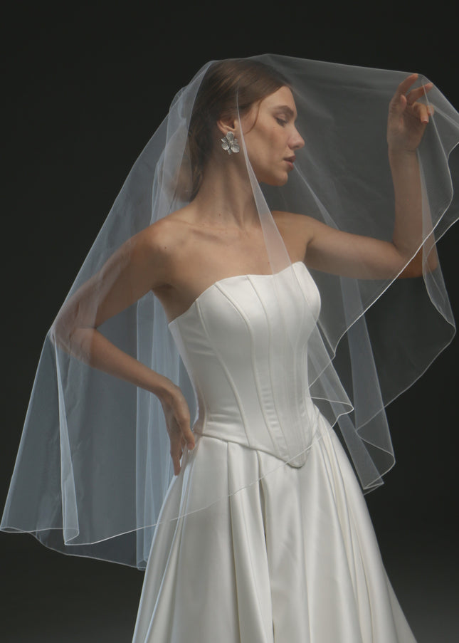 2-Layer Cathedral Wedding Veil – Classic Ivory Bridal Veil with Pencil Edge, Minimalist & Modern Design