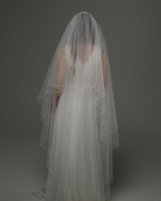 Juliet Cap Wedding Veil with Lace, Two Tier Bridal Veil with Pencil Edge, Full Romantic Wedding Veil