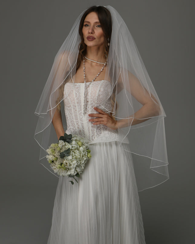 Two Tier Wedding Veil with Pencil Edge, Full Bridal Veil at Comb, Soft Tulle Classic Romantic Veil