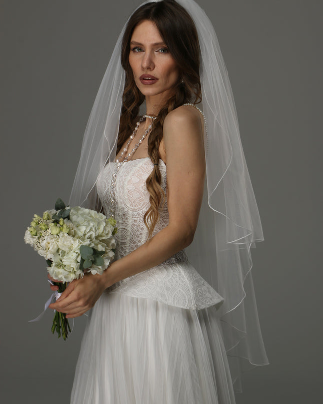 Two Tier Wedding Veil with Pencil Edge, Full Bridal Veil at Comb, Soft Tulle Classic Romantic Veil
