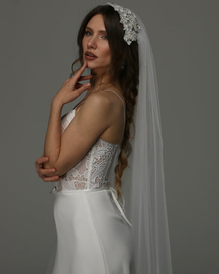 Juliet Cap Wedding Veil with Lace, One Tier Full Bridal Veil at Comb, Soft Tulle Raw Edge Veil