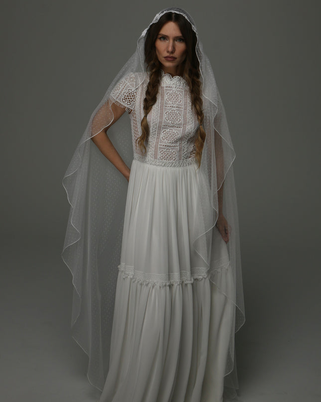 Juliet Cap Wedding Veil with Lace and Dotted Tulle, Vintage Romantic Bridal Veil