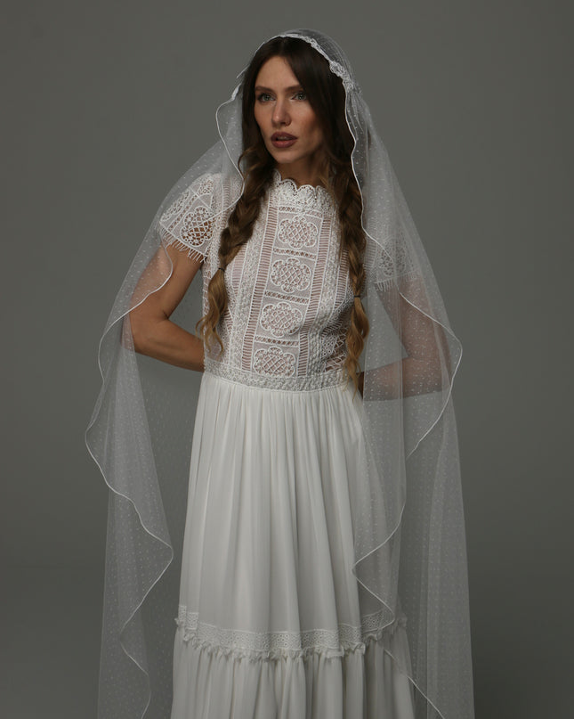 Juliet Cap Wedding Veil with Lace and Dotted Tulle, Vintage Romantic Bridal Veil