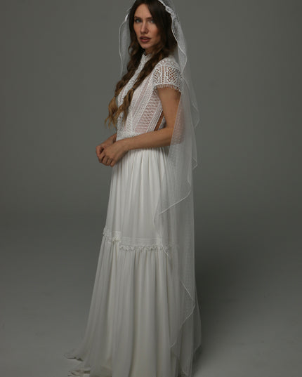 Juliet Cap Wedding Veil with Lace and Dotted Tulle, Vintage Romantic Bridal Veil