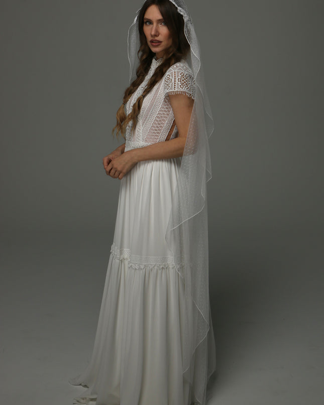 Juliet Cap Wedding Veil with Lace and Dotted Tulle, Vintage Romantic Bridal Veil