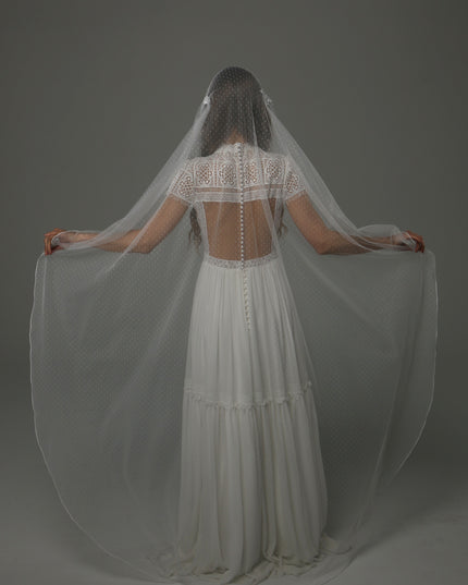 Juliet Cap Wedding Veil with Lace and Dotted Tulle, Vintage Romantic Bridal Veil