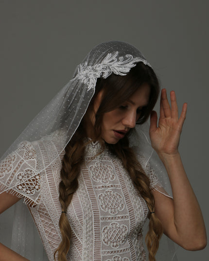 Juliet Cap Wedding Veil with Lace and Dotted Tulle, Vintage Romantic Bridal Veil