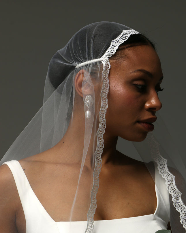 Juliet Cap Cathedral Veil – Lace Edge Soft Tulle Veil