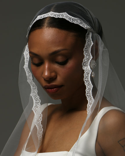 Juliet Cap Cathedral Veil – Lace Edge Soft Tulle Veil