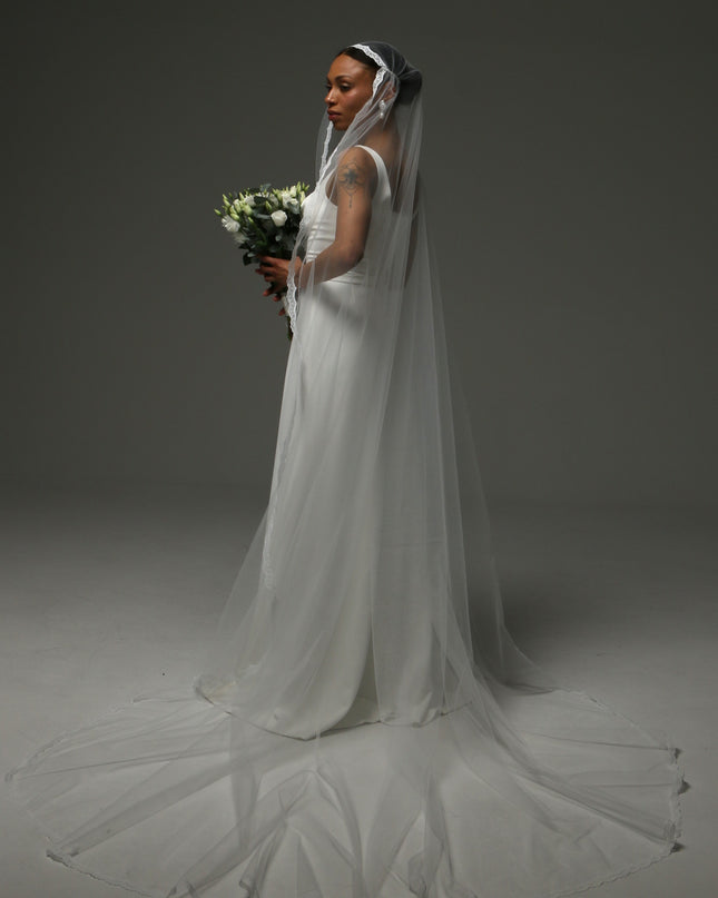 Juliet Cap Cathedral Veil – Lace Edge Soft Tulle Veil