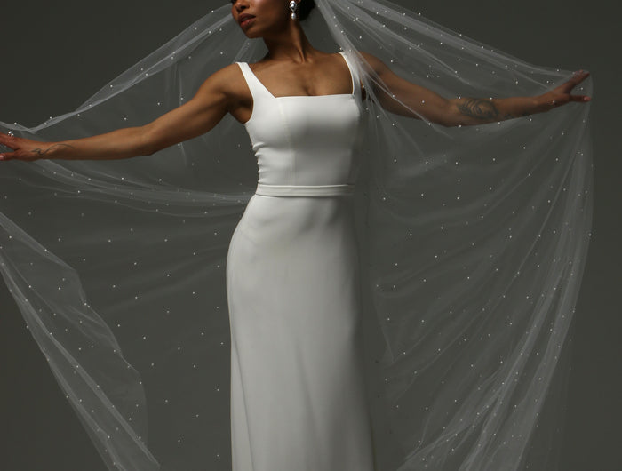 <h1> The Bridal World in Ivory & Air<br/><br/></h1>