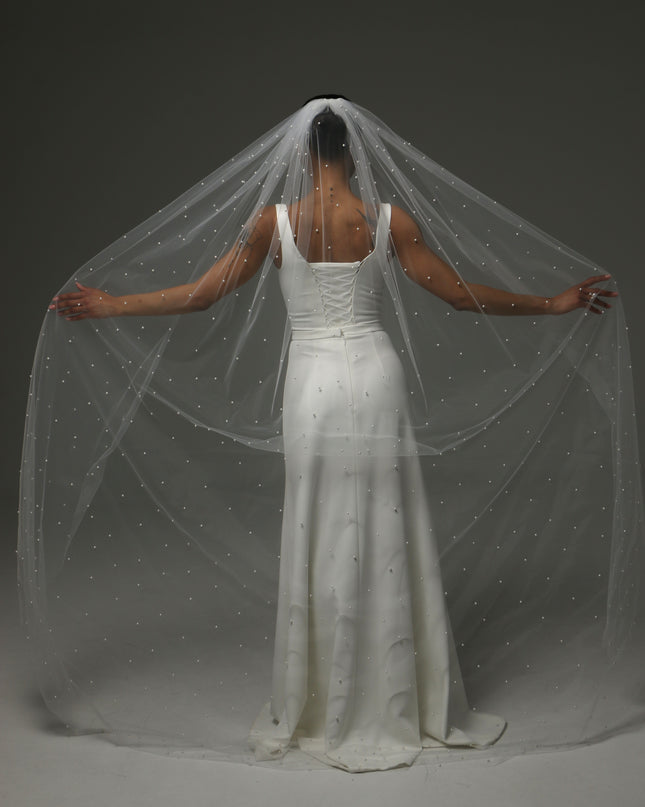 Pearl Cathedral Veil – One Tier Elegant Bridal Veil