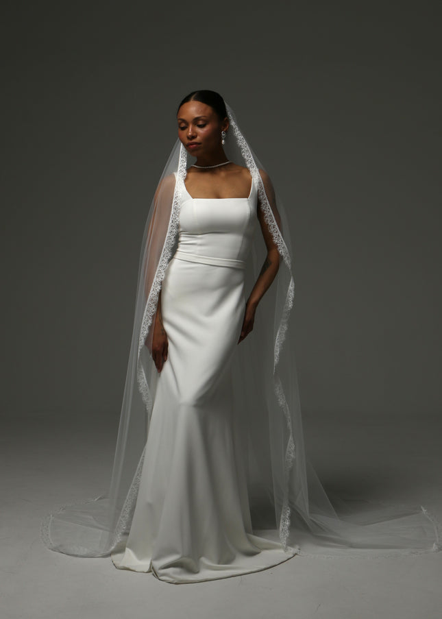 Lace Edge Cathedral Veil – Soft Tulle Bridal