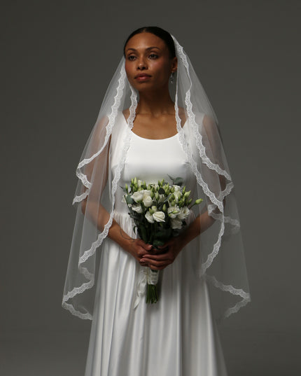 Short Two Tier Veil – Lace Edge Soft Tulle Bridal Veil