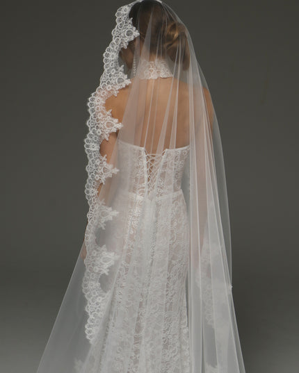 Cathedral Mantilla Veil Lace Edge Spanish Bridal Veil