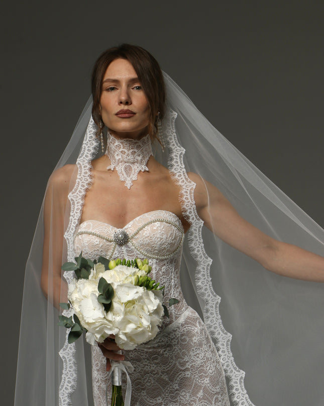 Chantilly Lace Cathedral Veil Mantilla Wedding Veil