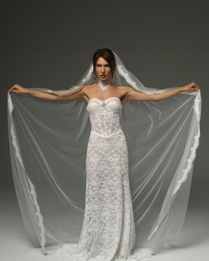 Chantilly Lace Cathedral Veil Mantilla Wedding Veil