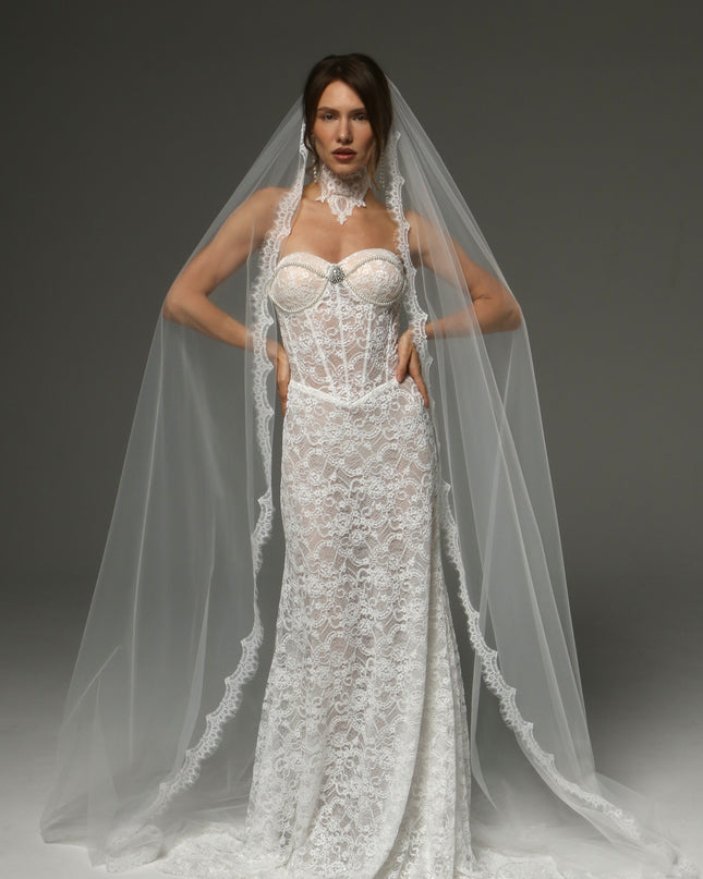 Chantilly Lace Cathedral Veil Mantilla Wedding Veil