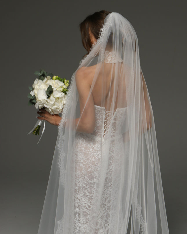 Chantilly Lace Cathedral Veil Mantilla Wedding Veil