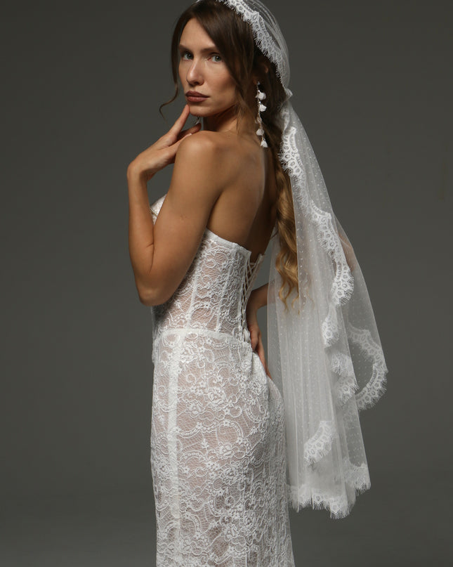 Juliet Cap Veil with Chantilly Lace Edge Birdcage Style