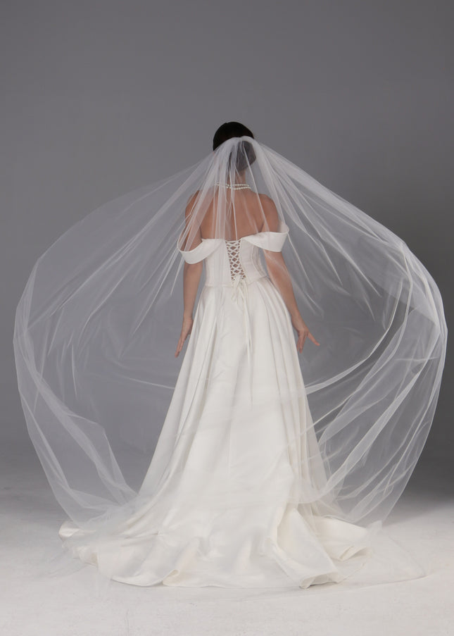Italian Tulle Cathedral Veil – One Tier Cut Edge Veil