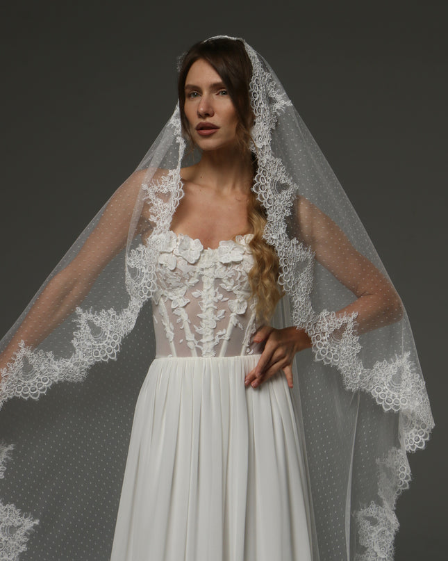 Dotted Tulle Chantilly Lace Mantilla Veil – One-Tier Cathedral Length Bridal Veil