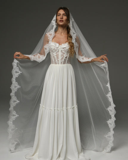 Dotted Tulle Chantilly Lace Mantilla Veil – One-Tier Cathedral Length Bridal Veil