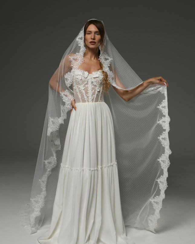 Dotted Tulle Chantilly Lace Mantilla Veil – One-Tier Cathedral Length Bridal Veil