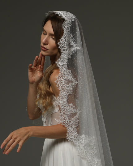 Dotted Tulle Chantilly Lace Mantilla Veil – One-Tier Cathedral Length Bridal Veil