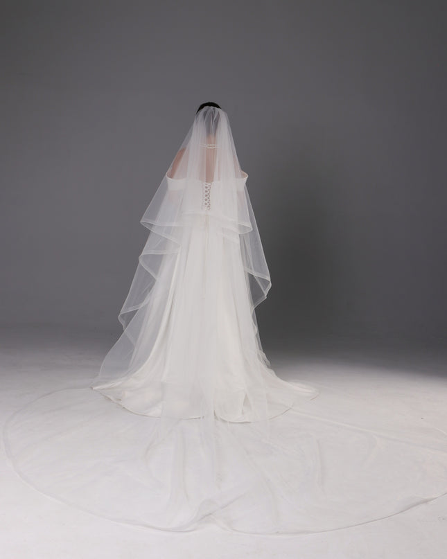 Handmade Two Tier Bridal Veil, Ivory Wedding, Horsehair Trim