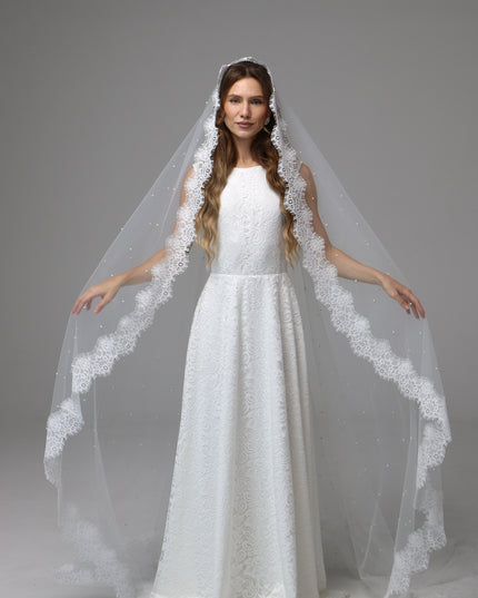 Pearl Mantilla Wedding Veil with Floral Lace Edge