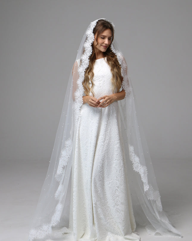 Pearl Mantilla Wedding Veil with Floral Lace Edge