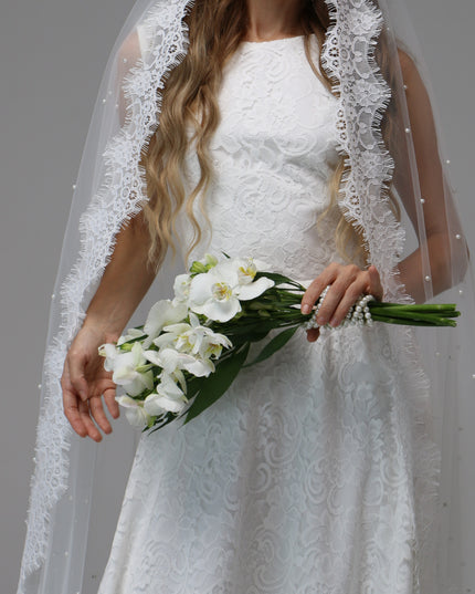 Pearl Mantilla Wedding Veil with Floral Lace Edge