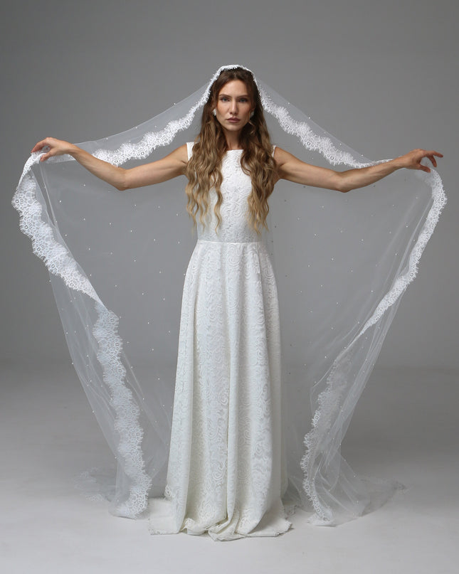 Pearl Mantilla Wedding Veil with Floral Lace Edge