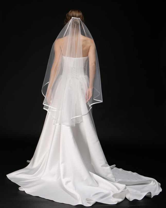 One Tier Cascading Wedding Veil with Satin Ribbon Edge – Simple Bridal Veil
