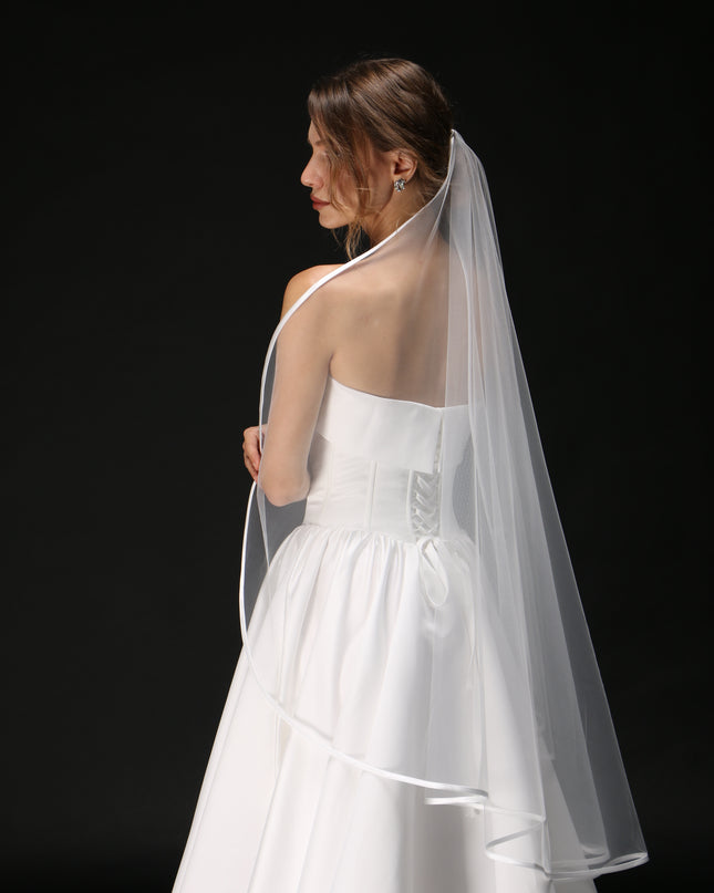 One Tier Cascading Wedding Veil with Satin Ribbon Edge – Simple Bridal Veil