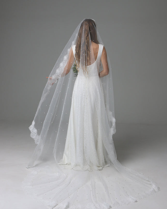 Pearl Mantilla Wedding Veil with Floral Lace Edge