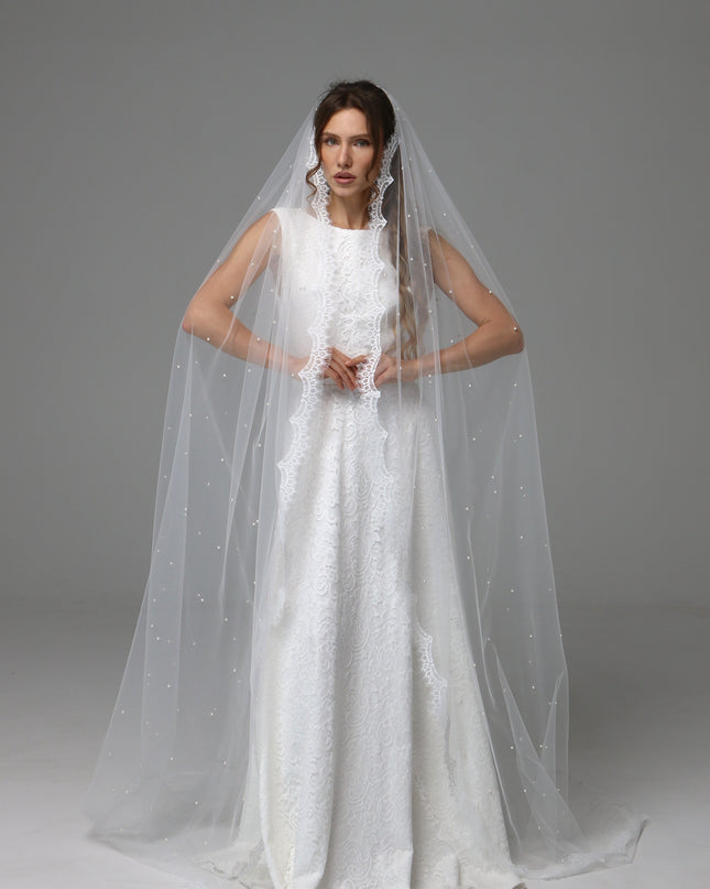 Lace Edge Pearl Wedding Veil Cathedral Length