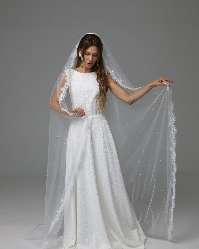 Lace Edge Pearl Wedding Veil Cathedral Length